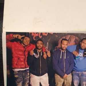 Meet your Posher, Mia